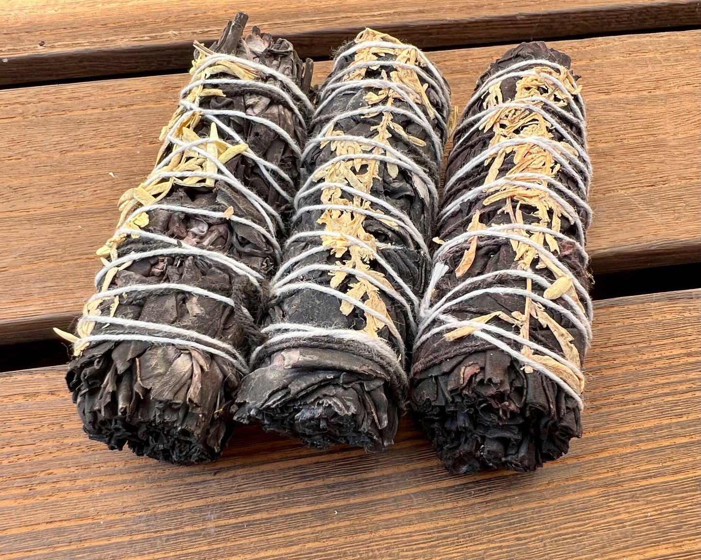 Terra Floral White Sage 4" Smudge Sticks