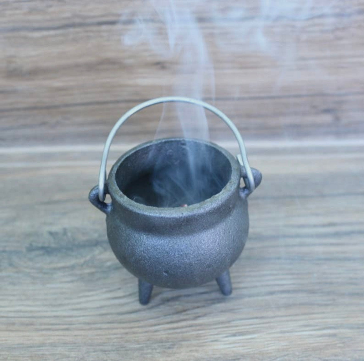 Plain Mini Cast Iron Cauldron 3.5 Inch with Lid