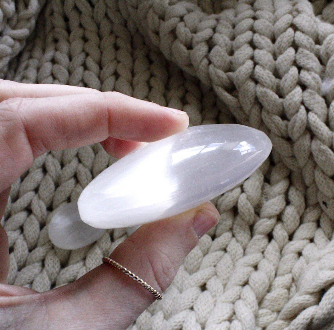 Selenite Palm Stone - Cleansing/ Healing Crystals